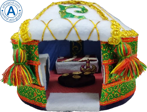 Altyn Adam yurt made of felt, yellow-green, big Altyn Adam yurt made of felt, yellow-green, big